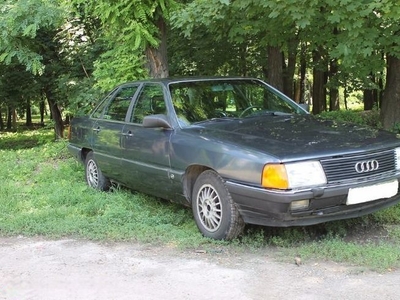 Продам Audi 100, 1986