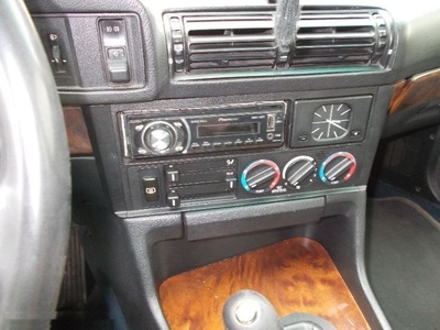 Продам BMW X6, 1991