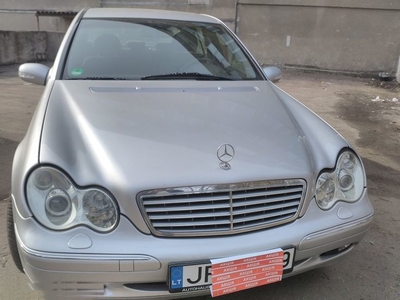 Продам Mercedes-Benz C-Класс, 2004