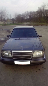 Продам Mercedes-Benz E-Класс, 1994