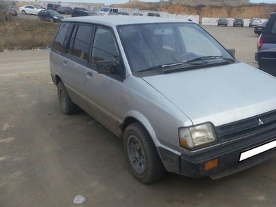 Продам Mitsubishi Space Wagon, 1987