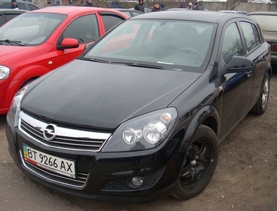 Продам Opel Astra, 2013