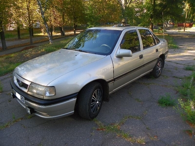 Продам Opel Vectra A, 1993