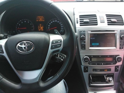 Продам Toyota Avensis, 2012