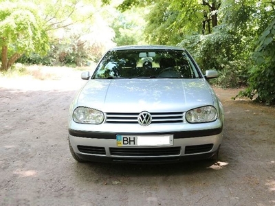Продам Volkswagen Golf, 2002