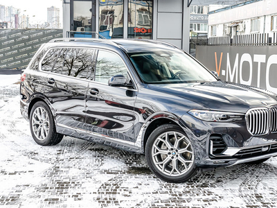 Продам BMW X7 40i Xdrive в Киеве 2021 года выпуска за 85 555$