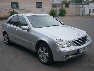 Продам Mercedes-Benz C-Класс C 240 4MATIC AT (170 л.с.), 2001