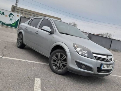 Продам Opel Astra H в г. Белая Церковь, Киевская область 2011 года выпуска за 5 800$