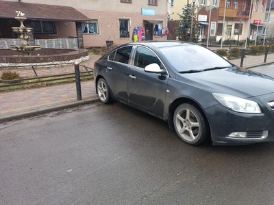 Продам Opel Insignia в г. Хуст, Закарпатская область 2012 года выпуска за 9 990$