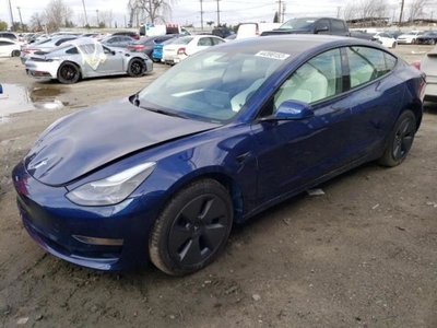 Продам Tesla Model 3 Maximum Range 80.5 kWh 441 лс в Черновцах 2022 года выпуска за 23 000$