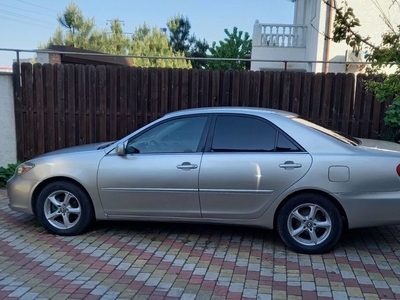 Продам Toyota Camry в Одессе 2003 года выпуска за 6 500$