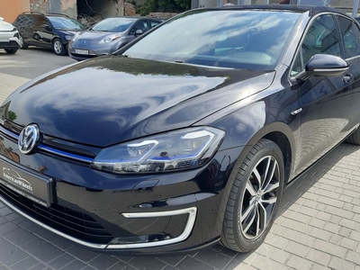 Продам Volkswagen e-Golf в Черновцах 2018 года выпуска за 22 900$
