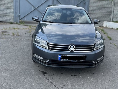 Продам Volkswagen Passat B7 в Харькове 2012 года выпуска за 11 500$