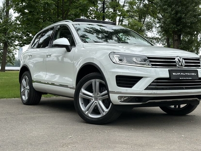 Продам Volkswagen Touareg EXECUTIVE в Киеве 2018 года выпуска за 42 999$