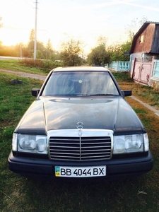 Продам Mercedes-Benz E-Класс, 1986