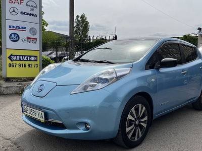 Продам Nissan Leaf 30 в Николаеве 2016 года выпуска за 9 700$