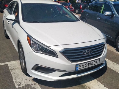 Продам Hyundai Sonata SE в Одессе 2015 года выпуска за 12 500$