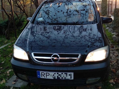 Продам Opel Zafira в г. Тячев, Закарпатская область 2002 года выпуска за 2 500$