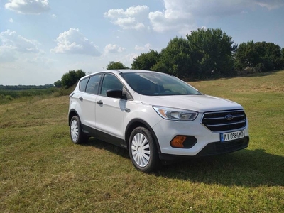 Продам Ford Escape S в г. Белая Церковь, Киевская область 2017 года выпуска за 14 400$