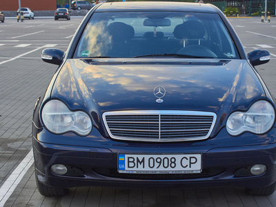 Продам Mercedes-Benz C-Class Classic в Сумах 2001 года выпуска за 6 850$