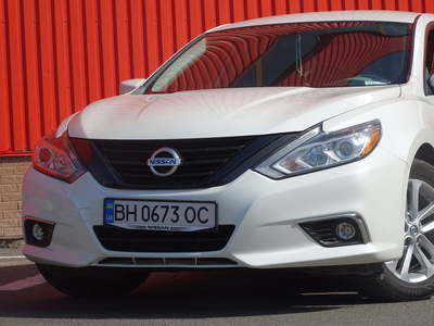 Продам Nissan Altima в Одессе 2016 года выпуска за дог.
