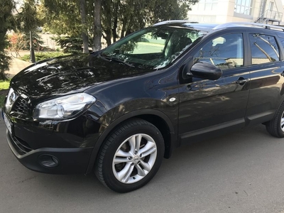 Продам Nissan Qashqai в Одессе 2010 года выпуска за 10 500$