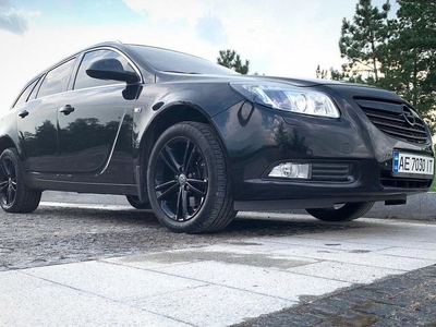 Продам Opel Insignia в Днепре 2011 года выпуска за 8 500$