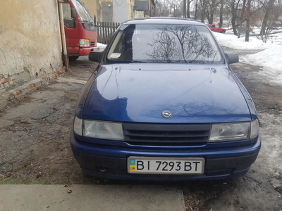 Продам Opel Vectra A Газ/бензин в г. Кременчуг, Полтавская область 1991 года выпуска за 2 000$