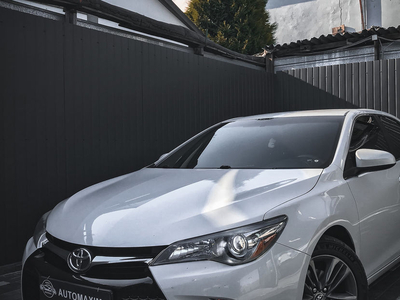 Продам Toyota Camry в Николаеве 2016 года выпуска за 15 500$