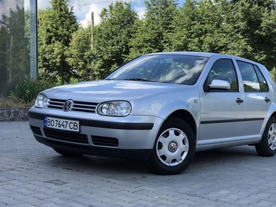 Продам Volkswagen Golf IV Свіжо Пригнана в Хмельницком 2001 года выпуска за 4 350$