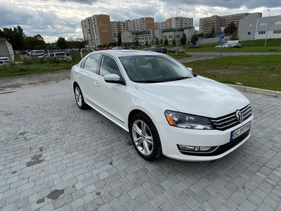 Продам Volkswagen Passat B7 SEL Business Edition в Львове 2014 года выпуска за 12 900$