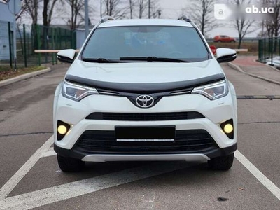 Купить Toyota RAV4 2015 в Киеве