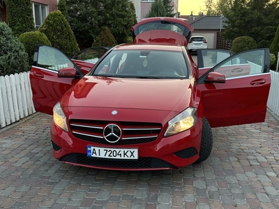 Продам Mercedes-Benz A 180 W176 в Киеве 2012 года выпуска за 13 900$