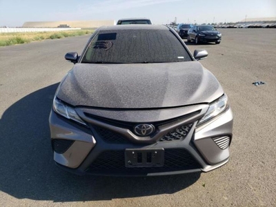 Продам Toyota Camry в Одессе 2018 года выпуска за 17 000$