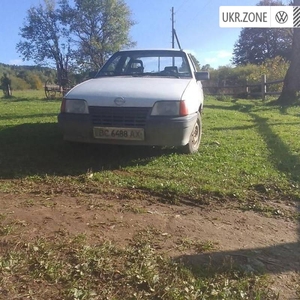Opel Kadett VI (E) 1988