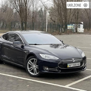 Tesla Model S I 2014