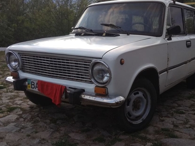 Продам ВАЗ 2102 в г. Светловодск, Кировоградская область 1984 года выпуска за 700$