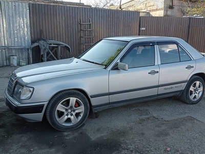 Продам Mercedes-Benz E-Class в Одессе 1989 года выпуска за 3 300$