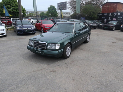 Продам Mercedes-Benz E-Class в Одессе 1994 года выпуска за 4 000$