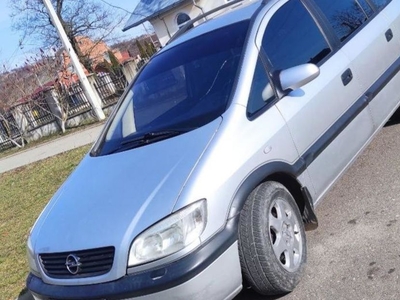 Продам Opel Zafira WOLOTGF7532119802 в г. Тячев, Закарпатская область 2002 года выпуска за 3 500$