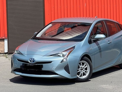 Продам Toyota Prius в Одессе 2016 года выпуска за 16 500$