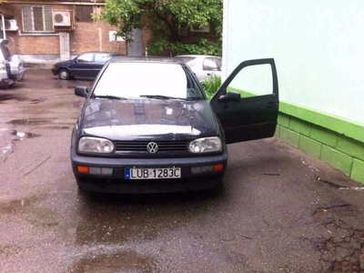 Продам Volkswagen Golf, 1995