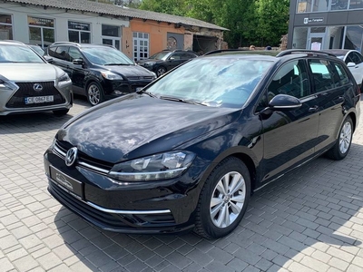 Продам Volkswagen Golf SportWagen 4motion в Черновцах 2019 года выпуска за 16 400$