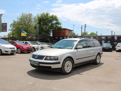 Продам Volkswagen Passat B5 в Одессе 1998 года выпуска за 4 100$