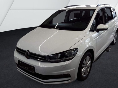 Продам Volkswagen Touran ЗАРЕЗЕРВОВАНО в Львове 2019 года выпуска за дог.