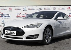 Продам Tesla Model S P85 в Черновцах 2014 года выпуска за 31 800$