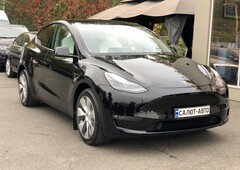 Продам Tesla Model Y Long Range Dual Motor в Киеве 2021 года выпуска за 62 500€
