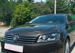 Продам Volkswagen Passat B7 в Львове 2014 года выпуска за 15 800$