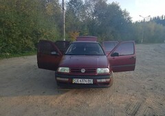 Продам Volkswagen Vento в г. Путила, Черновицкая область 1993 года выпуска за 2 300$