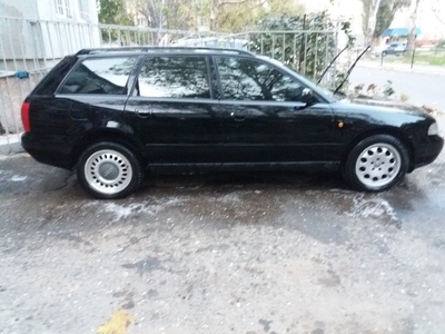 Продам Audi A4, 1998
